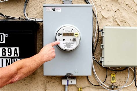 how to determine a houses electrical service from the box|how to calculate electrical service.